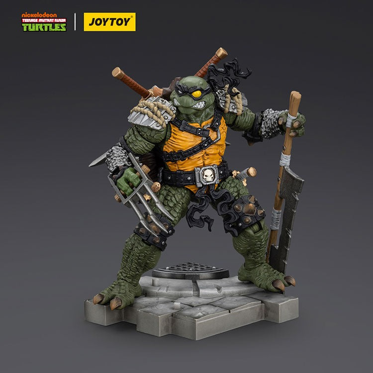 JoyToy TMNT Slash 1/18 scale action figure with weapons, food items, and display stand