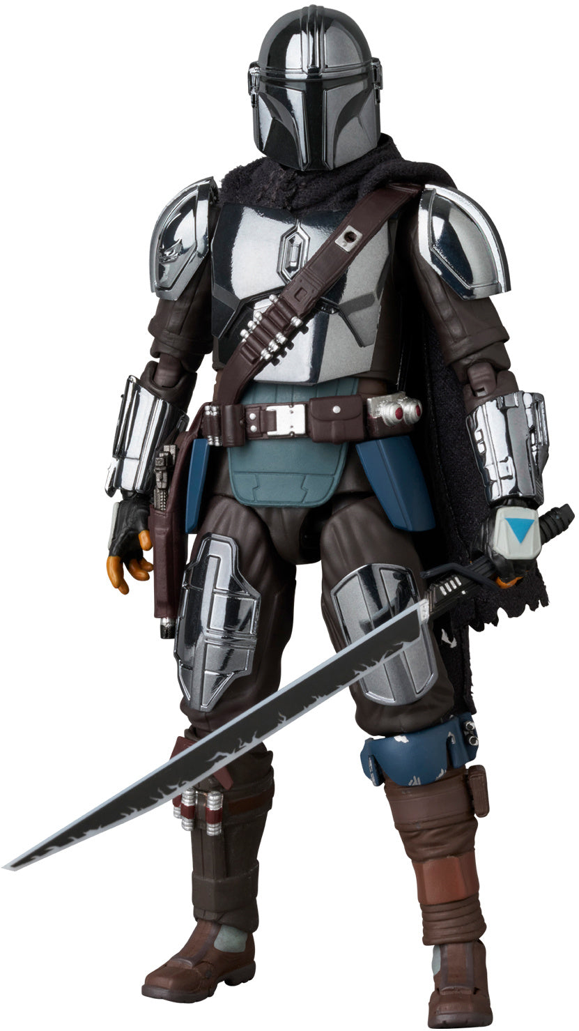 MAFEX The Mandalorian (Chrome Version) – Star Wars Action Figure by Medicom