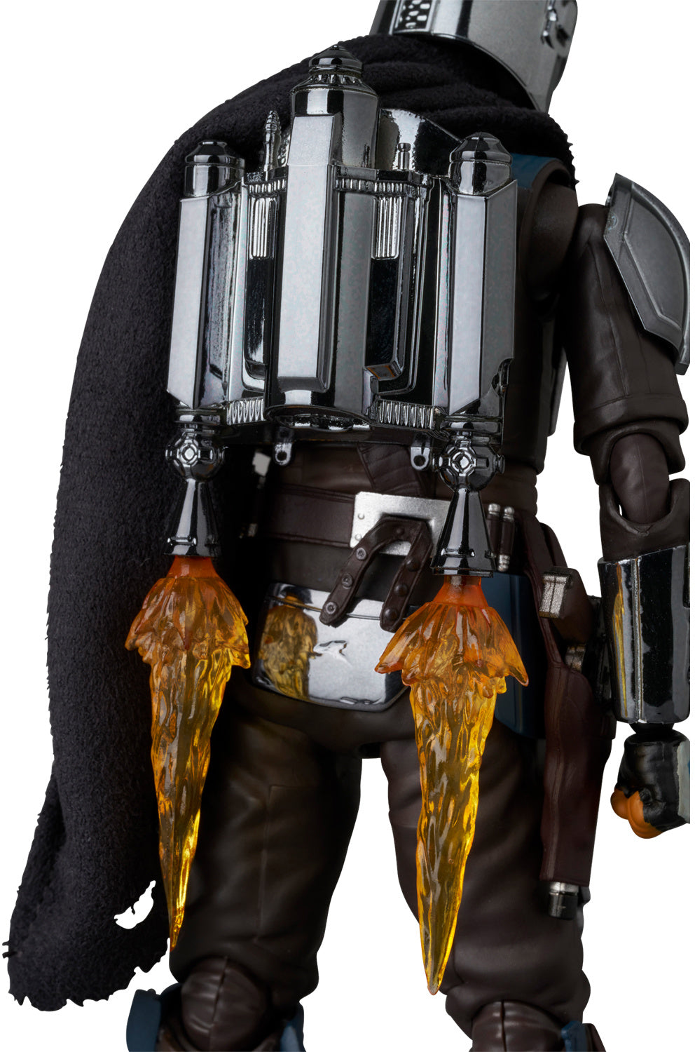 MAFEX The Mandalorian (Chrome Version) – Star Wars Action Figure by Medicom