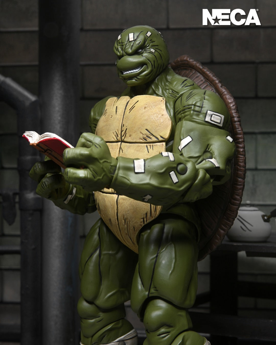 NECA Teenage Mutant Ninja Turtles: Last Ronin Battle Damaged Ronin 7" Action Figure