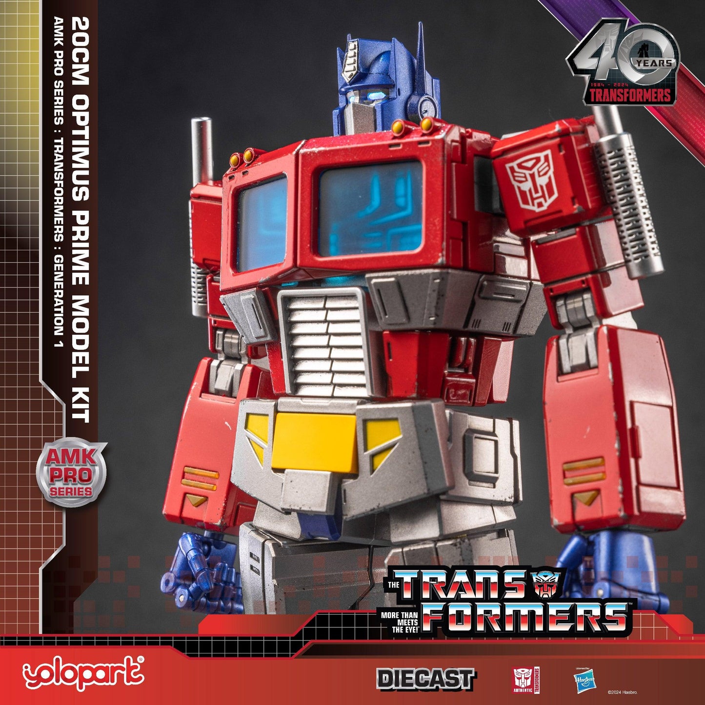 YOLOPARK AMK PRO Transformers G1 Optimus Prime action figure with weapons and Energon display base