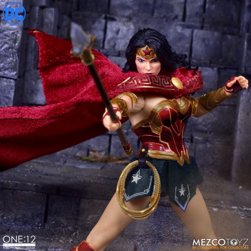 Mezco Wonder Woman One:12 Collective DC