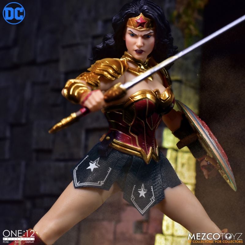 Mezco Wonder Woman One:12 Collective DC