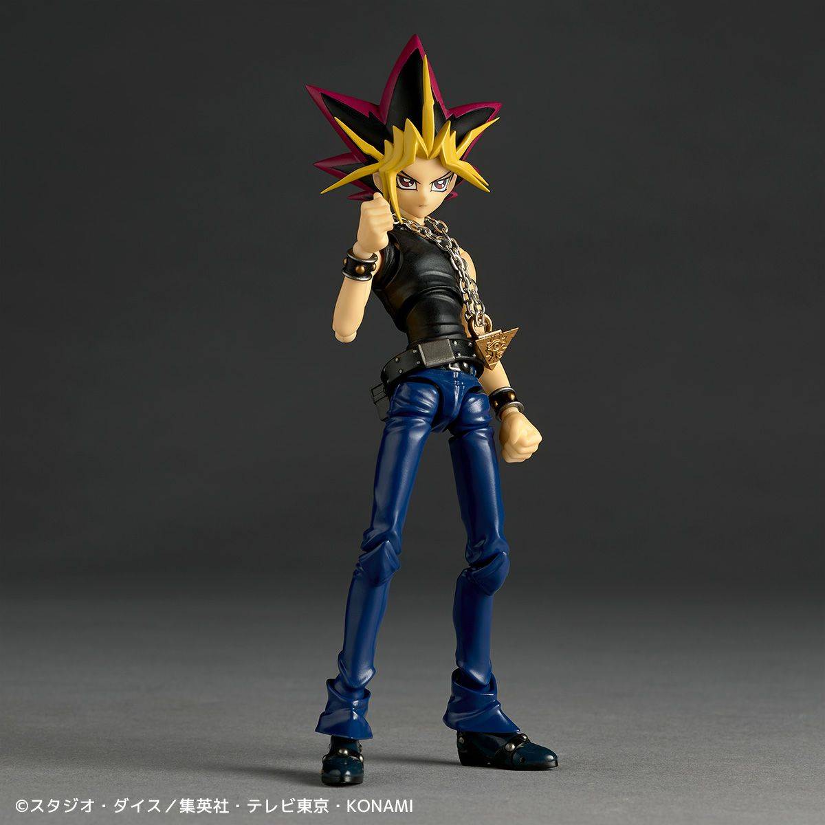 Kaiyodo Revoltech: Yu-Gi-Oh! Duel Monsters – Yami Yugi