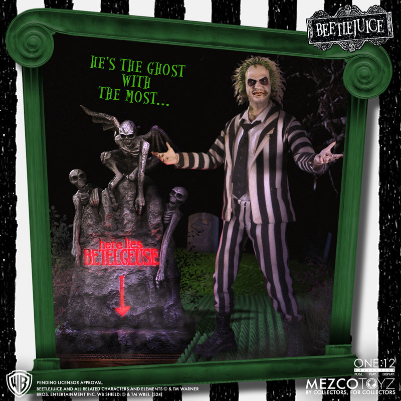 Mezco One:12 Collective Beetlejuice Deluxe Edition 1/12 Action Figure