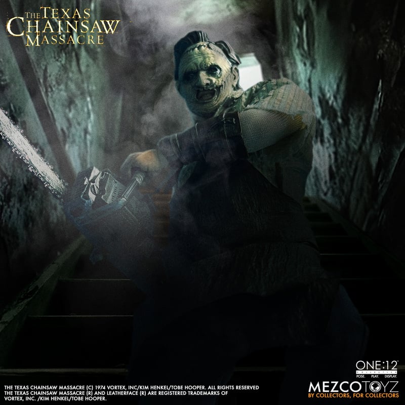 PRE-ORDER: Mezco One:12 Collective The Texas Chainsaw Massacre (2003) Leatherface 1/12 Action Figure