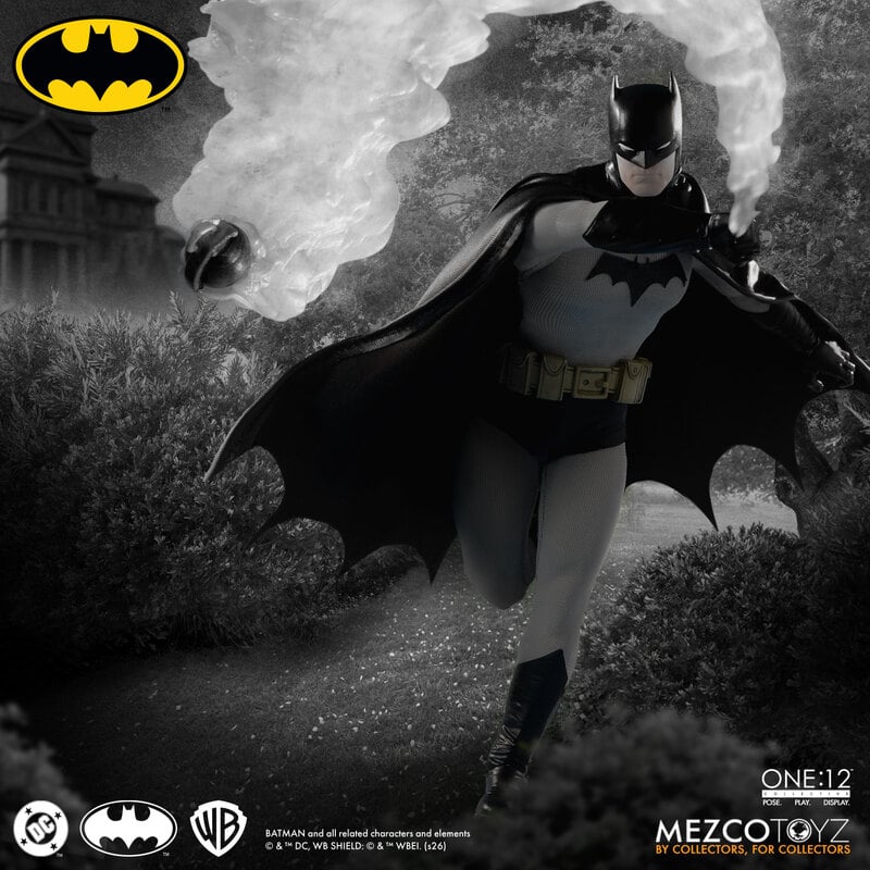 PRE-ORDER: Mezco One:12 Collective Batman: Year One 1/12 Action Figure
