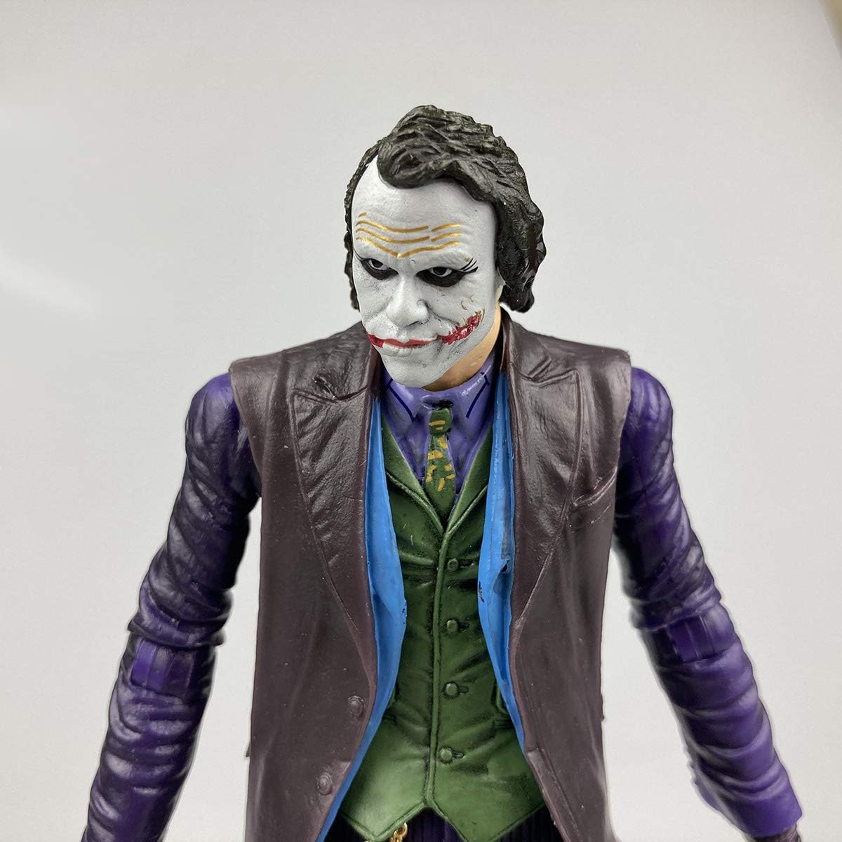 NECA DC Comicsthe Joker [Heath Ledger] Exclusive Action Figure, 7 Inches