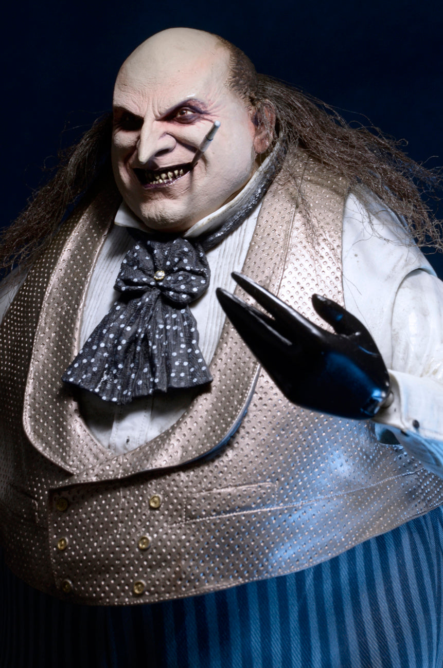 Batman Returns - NECA Mayoral Penguin 1:4 Scale Figure