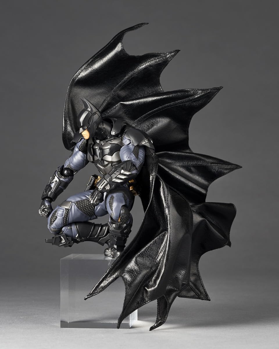 Batman: Arkham Knight Amazing Yamaguchi Revoltech NR038 Batman Action Figure