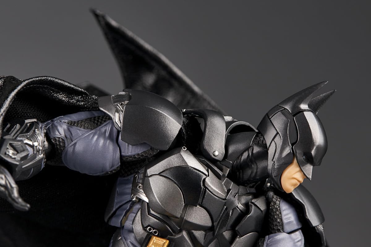 Batman: Arkham Knight Amazing Yamaguchi Revoltech NR038 Batman Action Figure