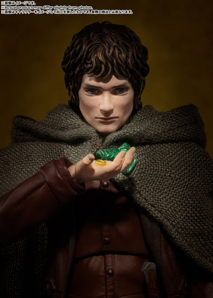 Bandai S.H.Figuarts Frodo Baggins & Gollum (The Lord of the Rings: The Fellowship of the Ring)