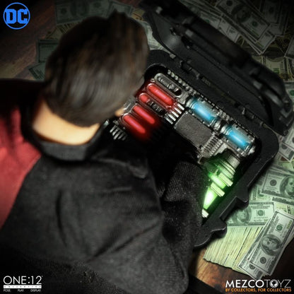 Mezco One:12 Collective – DC Comics – Two-Face action figure [Mezco Toyz]