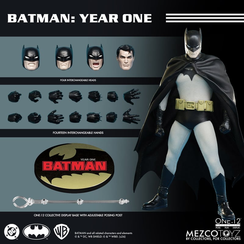 Mezco One:12 Collective Batman Year One figure Box content