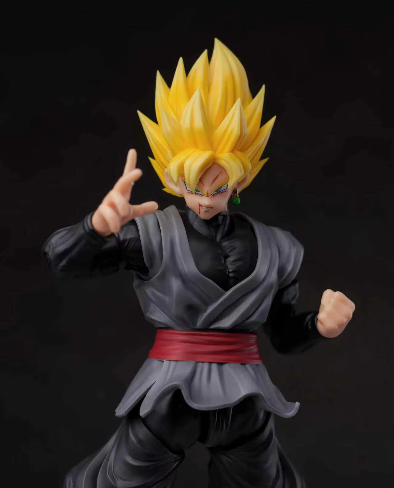 DIMENSIONIA Studio Dragon Ball Black Goku 1/12 Scale Action Figure
