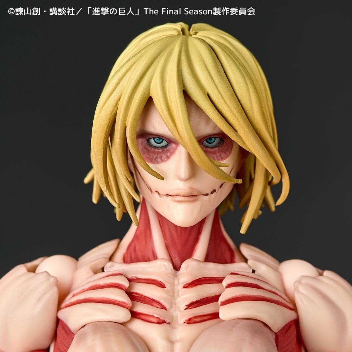 Pre-order Amazing Yamaguchi / Revoltech: Attack on Titan - Female Titan (Limited + Bonus) (Reissue) [Kaiyodo]
