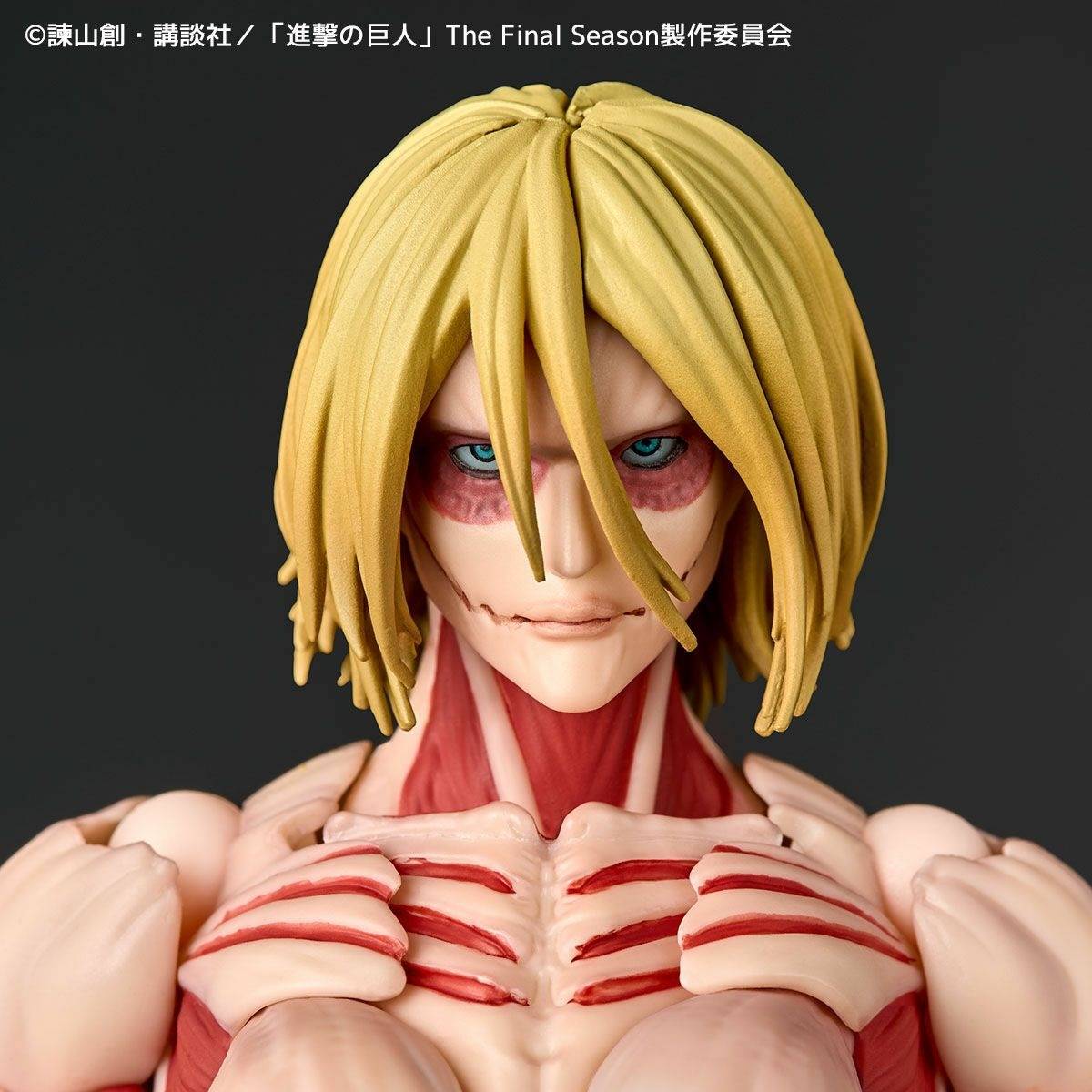 Pre-order Amazing Yamaguchi / Revoltech: Attack on Titan - Female Titan (Limited + Bonus) (Reissue) [Kaiyodo]