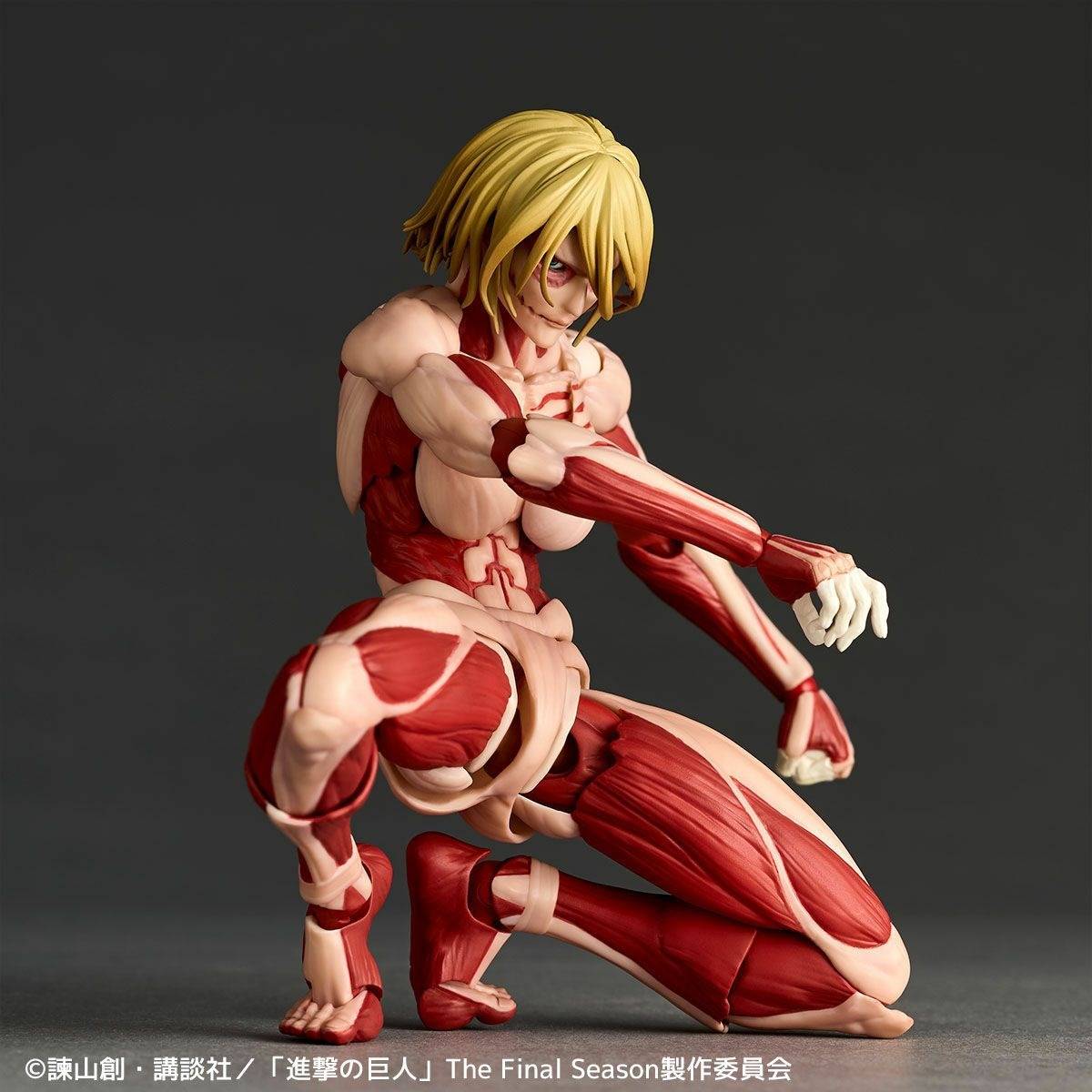Pre-order Amazing Yamaguchi / Revoltech: Attack on Titan - Female Titan (Limited + Bonus) (Reissue) [Kaiyodo]