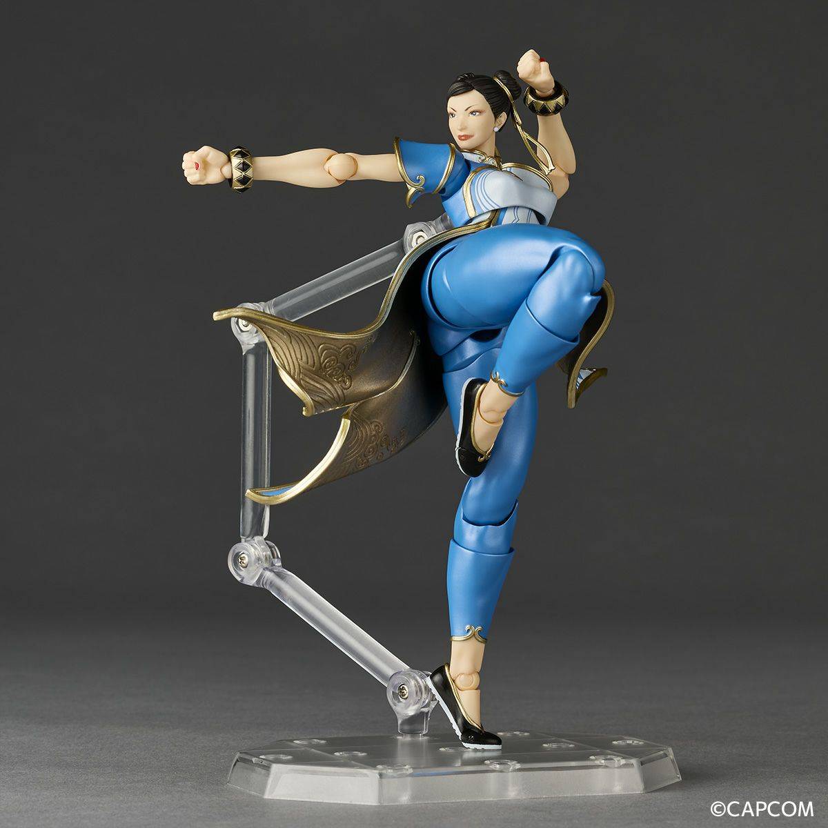 Amazing Yamaguchi / Revoltech Street Fighter 6 - Chun-Li (Limited + Bonus)