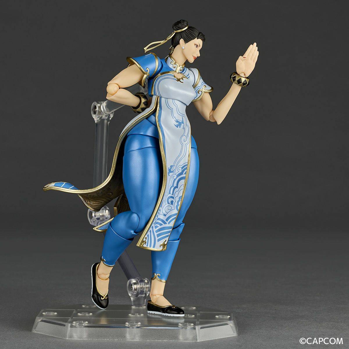 Amazing Yamaguchi / Revoltech Street Fighter 6 - Chun-Li (Limited + Bonus)
