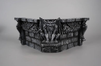 Gragolya Rooftop Diorama (1/12 Scale) – Urban Display Base for Action Figures Batman