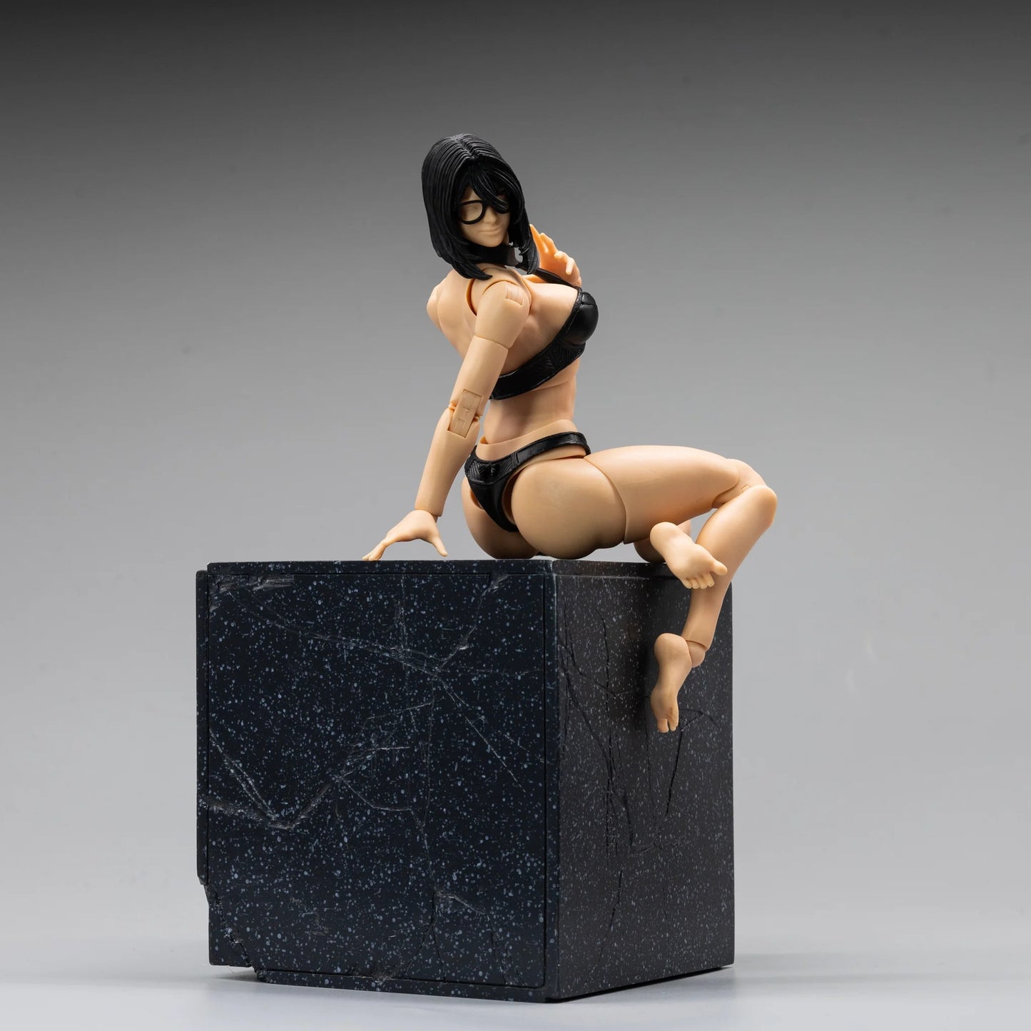 (Pre-order) FURY TOYS Female Body Figure Series Valeria / Hana / Imani 1/12 Scale Action Figure