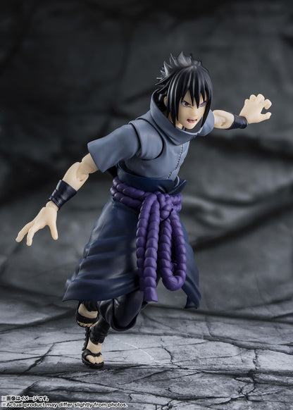 S.H.Figuarts Naruto Shippuden – Sasuke Uchiha (Solitary Shinobi) Action Figure [Bandai Spirits]