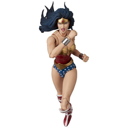 (Pre-order) MAFEX Superman: For Tomorrow - Wonder Woman Action Figure