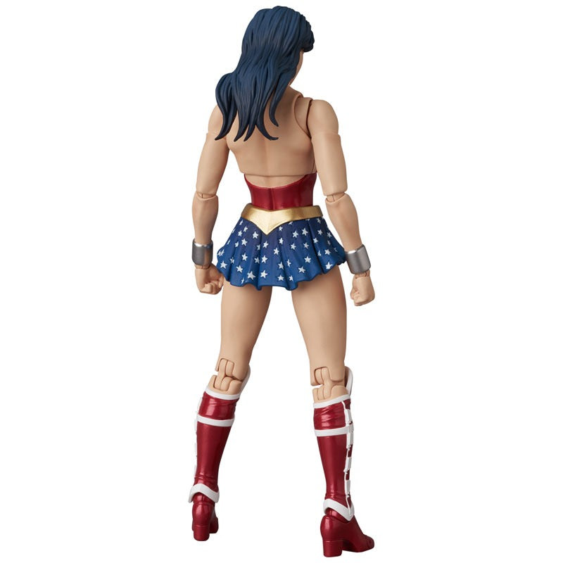 (Pre-order) MAFEX Superman: For Tomorrow - Wonder Woman Action Figure