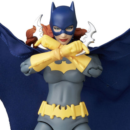 (Pre-order) MAFEX Batman: HUSH - Batgirl Recollection Version Action Figure