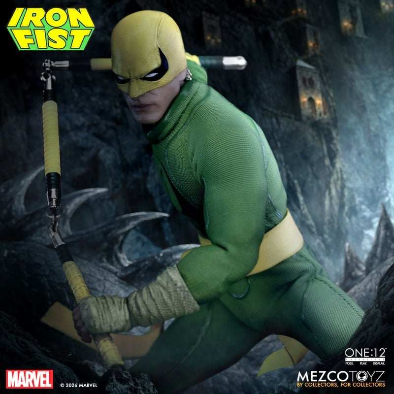 (Pre-order) Mezco One:12 Collective Iron Fist 1:12 Scale Action Figure