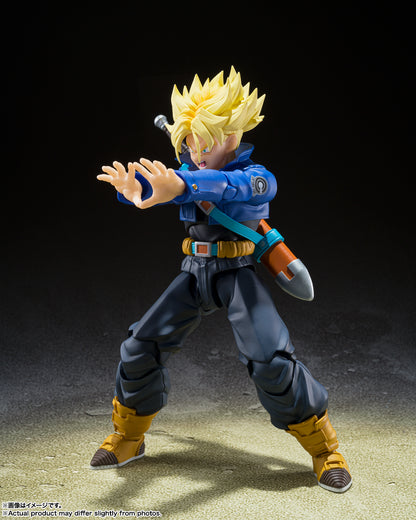 Bandai S.H.Figuarts Dragon Ball Z Super Saiyan Trunks Boy from the Future (Reissue) 1/12 Action Figure