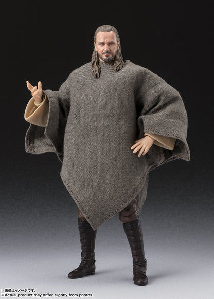 BANDAI S.H.Figuarts Qui-Gon Jinn (STAR WARS: The Phantom Menace) Action figure