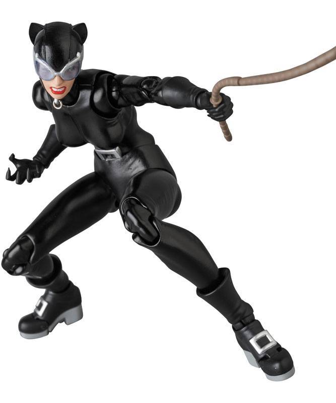 Pre-order item – MAFEX Batman: HUSH Catwoman (Reissue), 1/12 Scale Action Figure
