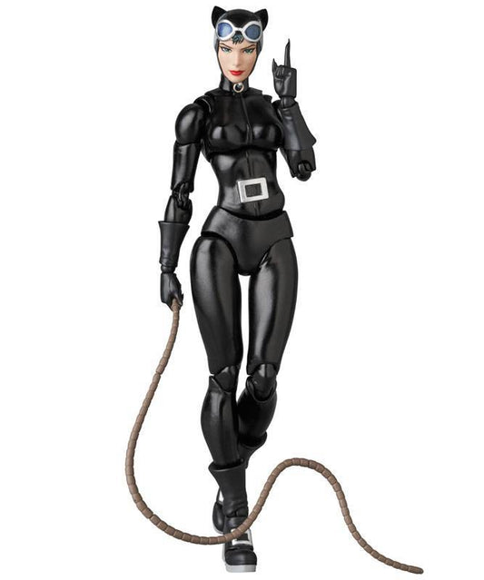 Pre-order item – MAFEX Batman: HUSH Catwoman (Reissue), 1/12 Scale Action Figure