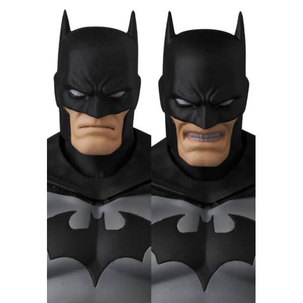 Medicom Toy MAFEX (No.126) Batman – Hush Batman (Black Ver.) (2nd Reissue) 1/12 Action Figure