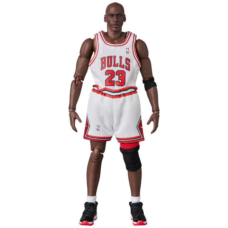 Medicom Toy MAFEX No.255 Michael Jordan (Chicago Bulls Home) 1/12 Action Figure
