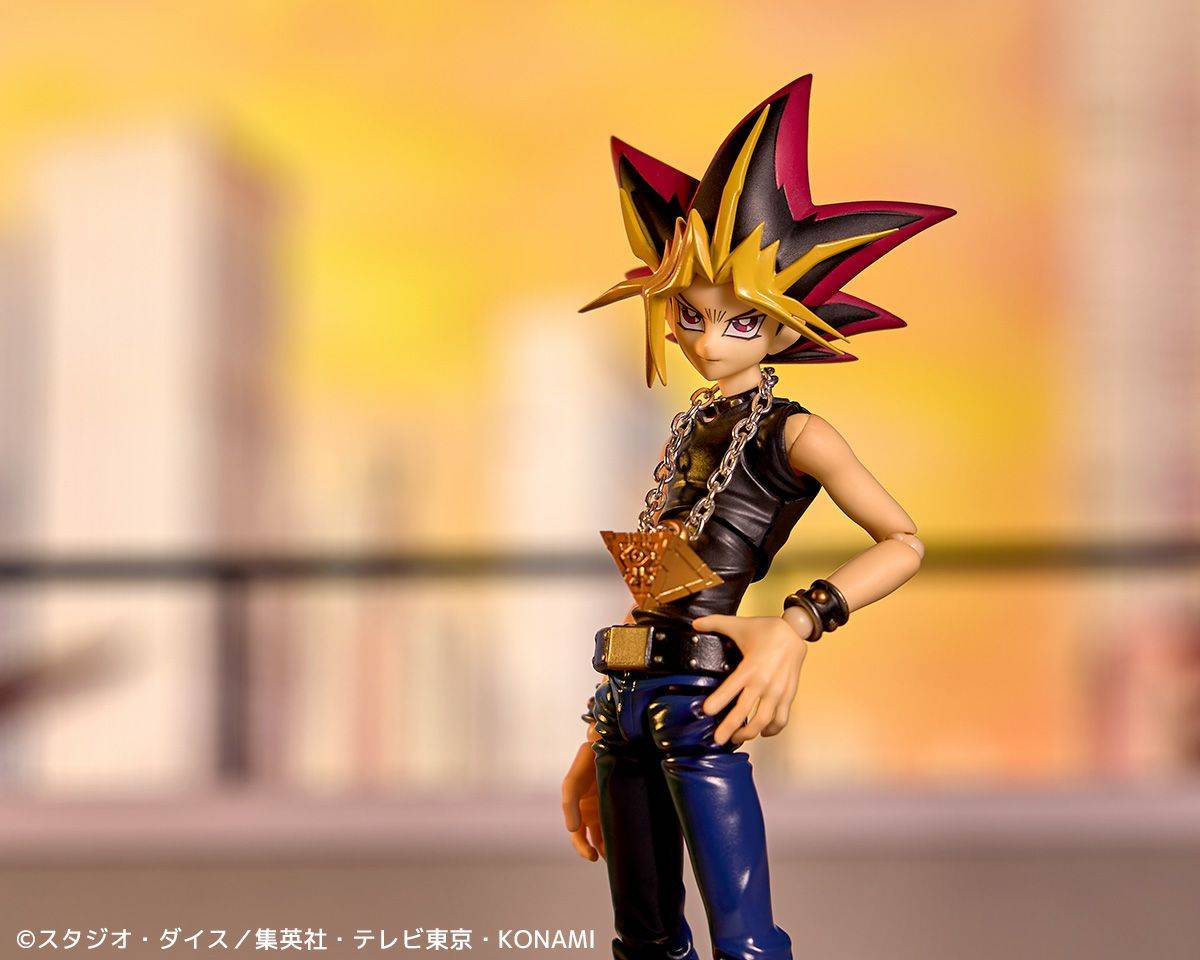 Kaiyodo Revoltech: Yu-Gi-Oh! Duel Monsters – Yami Yugi