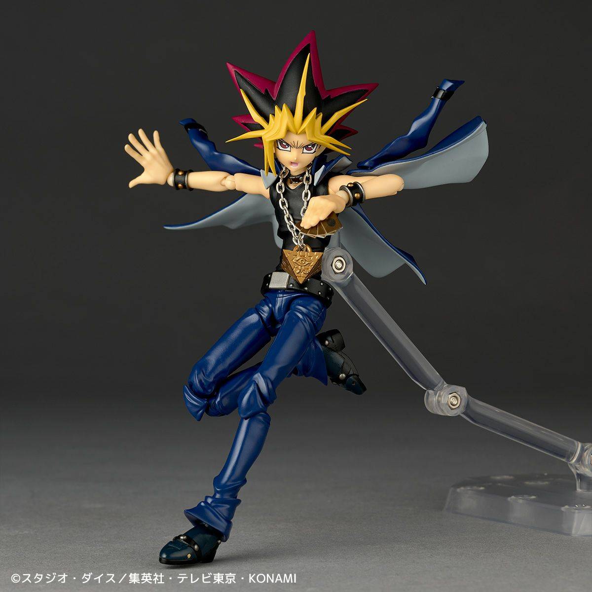 Kaiyodo Revoltech: Yu-Gi-Oh! Duel Monsters – Yami Yugi