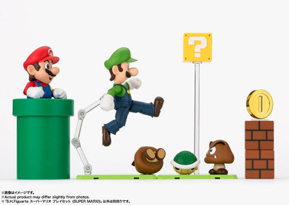 Bandai S.H.Figuarts Super Mario Brothers Playset – Super Mario 1/12 Action Figure Diorama Set