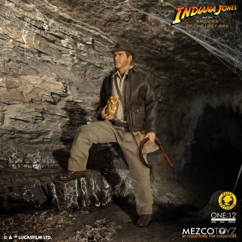 Mezco Raiders of the Lost Ark One:12 Collective Indiana Jones Exclusive