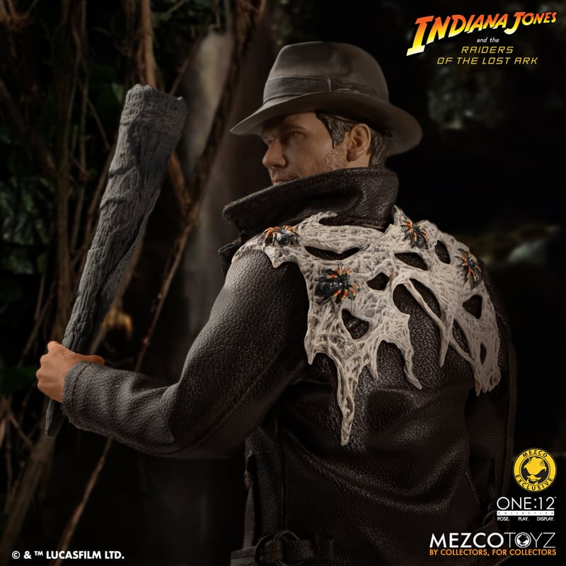 Mezco Raiders of the Lost Ark One:12 Collective Indiana Jones Exclusive