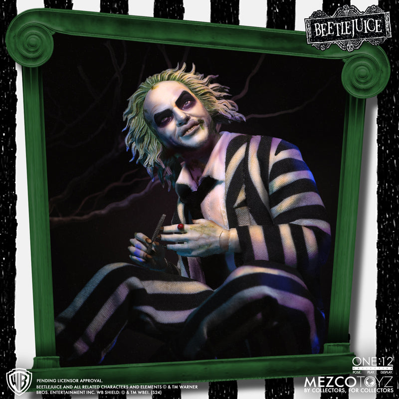 Mezco One:12 Collective Beetlejuice Deluxe Edition 1/12 Action Figure