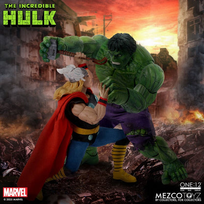 (Pre-order) Mezco One:12 Collective The Incredible Hulk – 1/12 Action Figure